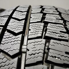 DUNLOP WINTER MAXX WM02 195/60R17 17インチ スタッドレス 4本 23～24年製 バリ溝 ライズ ロッキー 60プリウス等　(KTE371)の画像
