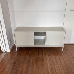 IKEA テレビ台 TULLSTORPの画像