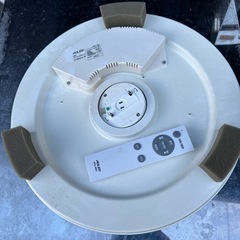 アイリスオーヤマ LED シーリングライト CL-8DSAG 6畳用 リモコンはあり リモコンでんちふたなしの為格安の画像