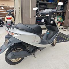 ☆実働☆最終型AF68 ホンダ DIO バッテリー新品 簡易点検済の画像
