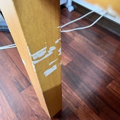 テーブル 椅子4脚の画像