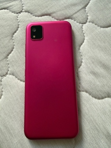 かんたんスマホ3 美品、フィルムケース付きおんぷ♪