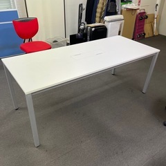 オフィス用品　テーブルの画像