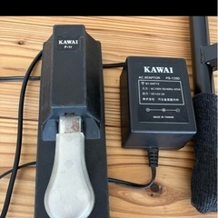 KAWAI 電子ピアノ　鍵盤柄布カバー付きの画像