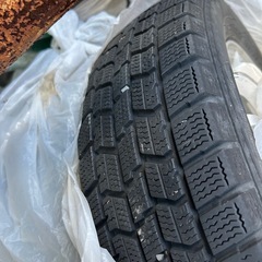 ホンダライフスタッドレスタイヤの画像