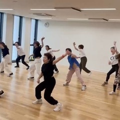 大人のダンスクラスの画像