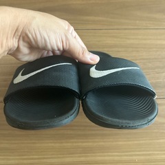 NIKE ナイキ　サンダル　カワ　スライド　ブラック　キッズ　ジュニア　20cmの画像