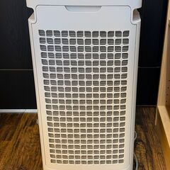 美品 SHARP シャープ 空気清浄機 KI-HS40-W 2018年製の画像