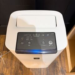 美品 SHARP シャープ 空気清浄機 KI-HS40-W 2018年製の画像