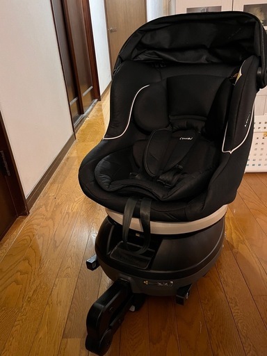 combi チャイルドシート クルムーヴ ISOFIX エッグショック