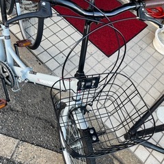 ほぼ新車　ライトグレーの折り畳みの画像