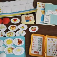 こどもちゃれんじ　未使用ワーク／ちゃれんじえんごっこ／なりきりおみせやさんごっこ／はてなくん２体／レストラン／かずのドーナツや等の画像