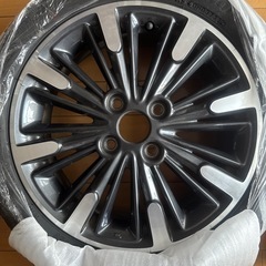 165/55R15サイズのスタッドレスタイヤとアルミホイールのセット。の画像