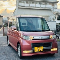 タントカスタム Xリミテッドの画像
