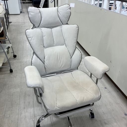 ゲーミングチェア　ホワイト【トレファク堺福田店】