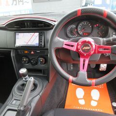 トヨタ　８６　Ｇ★1年保証★ロードサービス付　６ＭＴ　ＴＲＤフロントエアロ　ＥＵＲＯＵサイドステップ／リヤマッドディフューザー　カーボンボンネット　ＨＳＤ車高調　Ｇ・ＳＰＥＥＤ１８ＡＷ　社外テール　社外地デジナビ　Ｂｌｕｅｔｏｏｔｈの画像