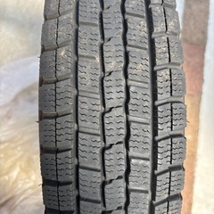 中古タイヤ　145R12 4本の画像