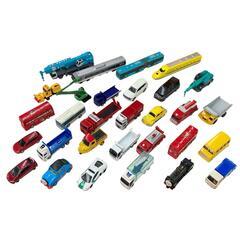 186000 現状品 TOMICA トミカ 大量 まとめ売り 30点 タカラトミー トーマス 新幹線 バス [0000000001285]の画像