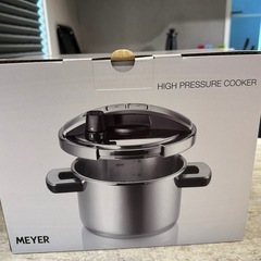 新品。未使用。MEYER 高圧鍋 20cm 4.0Lの画像