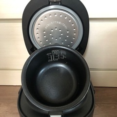 アイリスオーヤマ 米屋の旨み 銘柄炊き ジャー炊飯器 3合 ブラック KRC-MD30-Bの画像