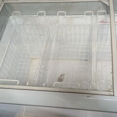 JCM/ジェーシーエム★ノンフロン ラウンド型冷凍ショーケース 330L　2016年製の画像