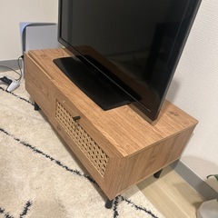 lowyaラタン調テレビ台の画像