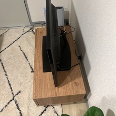 lowyaラタン調テレビ台の画像