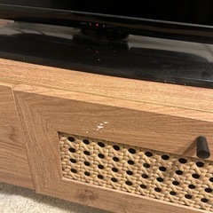 lowyaラタン調テレビ台の画像