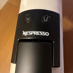 Nespresso コーヒーメーカー ホワイト
の画像