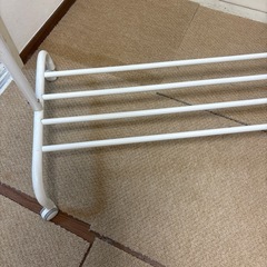 「引き取り商品」洋服ラックの画像