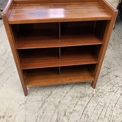 ロ2509-530 カリモク家具 木製オープンラック 飾り棚 希少オールドカリモク ヴィンテージ品 大人気のオールドカリモク入荷しました！！ ご予約はお早目に！！ 中古の画像