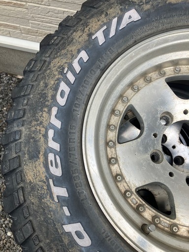 ご成約済　苫小牧発　ジムニー　グッドリッジ　235/75R15　4本セット　ホイール付き！