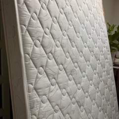 スプリングマットレスの画像