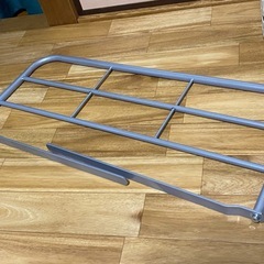 ベッドガード 落下防止柵の画像