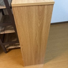 「引き取り商品」本棚の画像