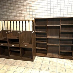 家具5点セット デスク/ベッド/本棚/テレビ台/洗濯機用棚の画像