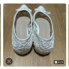 美品　ホワイトレースポインテッドトゥパンプスの画像