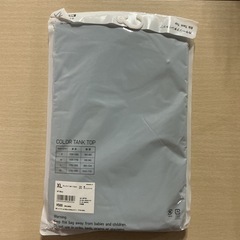 タンクトップ👕新品未開封❗️UNIQLOユニクロXLサイズCOLORTANKTOPメンズ綿73％ポリエステル27％チェスト104〜112cm黒の画像