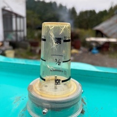 中古灯油タンクの画像