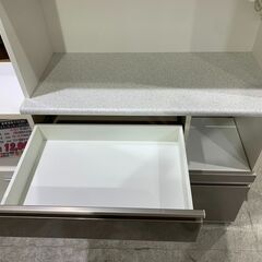 ニトリ｜アルミナ2｜スライド扉キッチンボードの画像