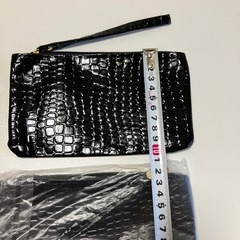 新品未使用・クロコ調ポーチ2つの画像