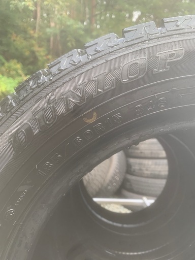 スタッドレスタイヤ　185/60r15 格安