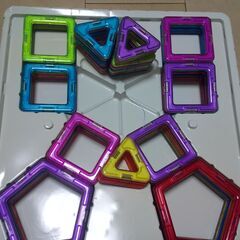中古　MAGFORMERS マグ・フォーマー　 62ピースの画像