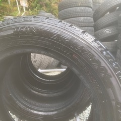スタッドレスタイヤ　185/60r15 格安　の画像