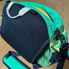 CHUMSショルダーバッグの画像