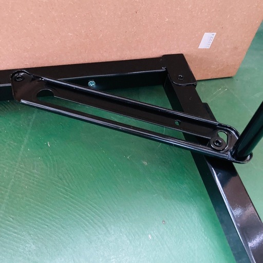 会議用　長机　テーブルW180×D45×H69.5cm 折りたたみ　会議机　在庫２点　オフィス家具　作業机