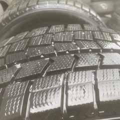 スタッドレスタイヤ　205/60R16 格安　の画像