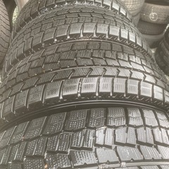 スタッドレスタイヤ　205/60R16 格安　の画像