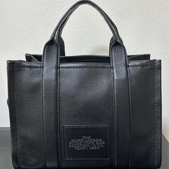 MARC JACOBSマークジェイジェイコブス H004L01PF21 THE LEATHER ザ・レザートートバッグの画像