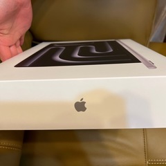 2025最新モデルAppleMacBook Pro 14インチM4 Maxチップの画像